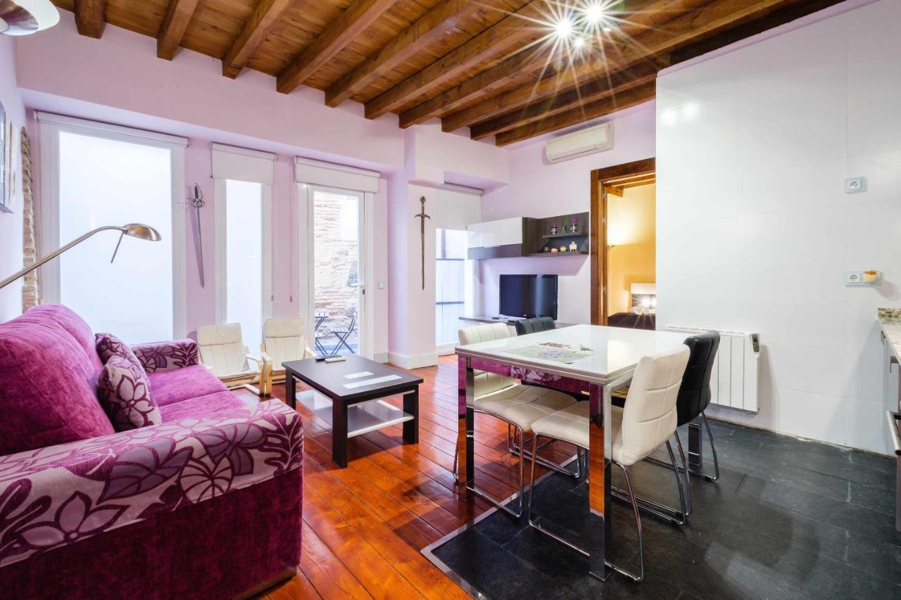 Apartamento Con Patio Junto A La Catedral By Toledo Ap Exterior foto